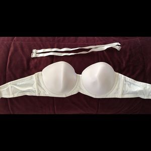 Multiway strapless bra